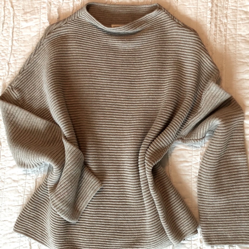 H&M Basic Knit Sweater Beige